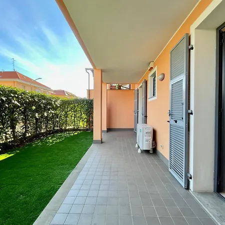 400m Dal Mare Giardino - Wifi - A/c - Posto Auto Apartamento
