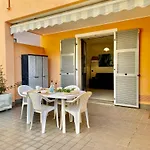 דירה 400m Dal Mare Giardino - Wifi - A/c - Posto Auto