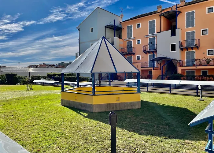 400m Dal Mare Giardino - Wifi - A/c - Posto Auto *