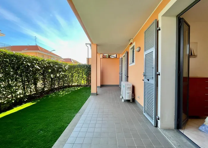 400m Dal Mare Giardino - Wifi - A/c - Posto Auto Apartamento