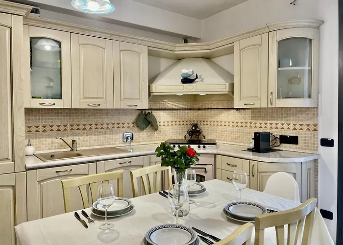Apartment 400m Dal Mare Giardino - Wifi - A/c - Posto Auto Loano