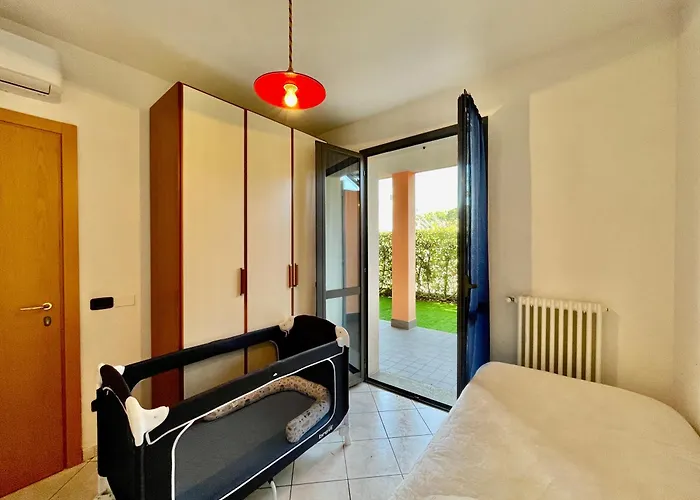 Apartment 400m Dal Mare Giardino - Wifi - A/c - Posto Auto