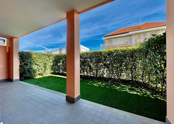 Apartment 400m Dal Mare Giardino - Wifi - A/c - Posto Auto Loano
